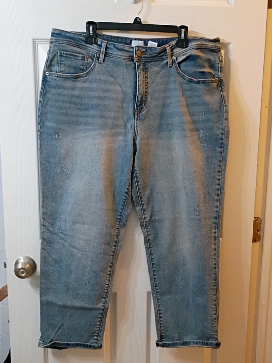 Time and Tru Denim - Time and Tru Light Blue Relaxed Fit Women's Jeans